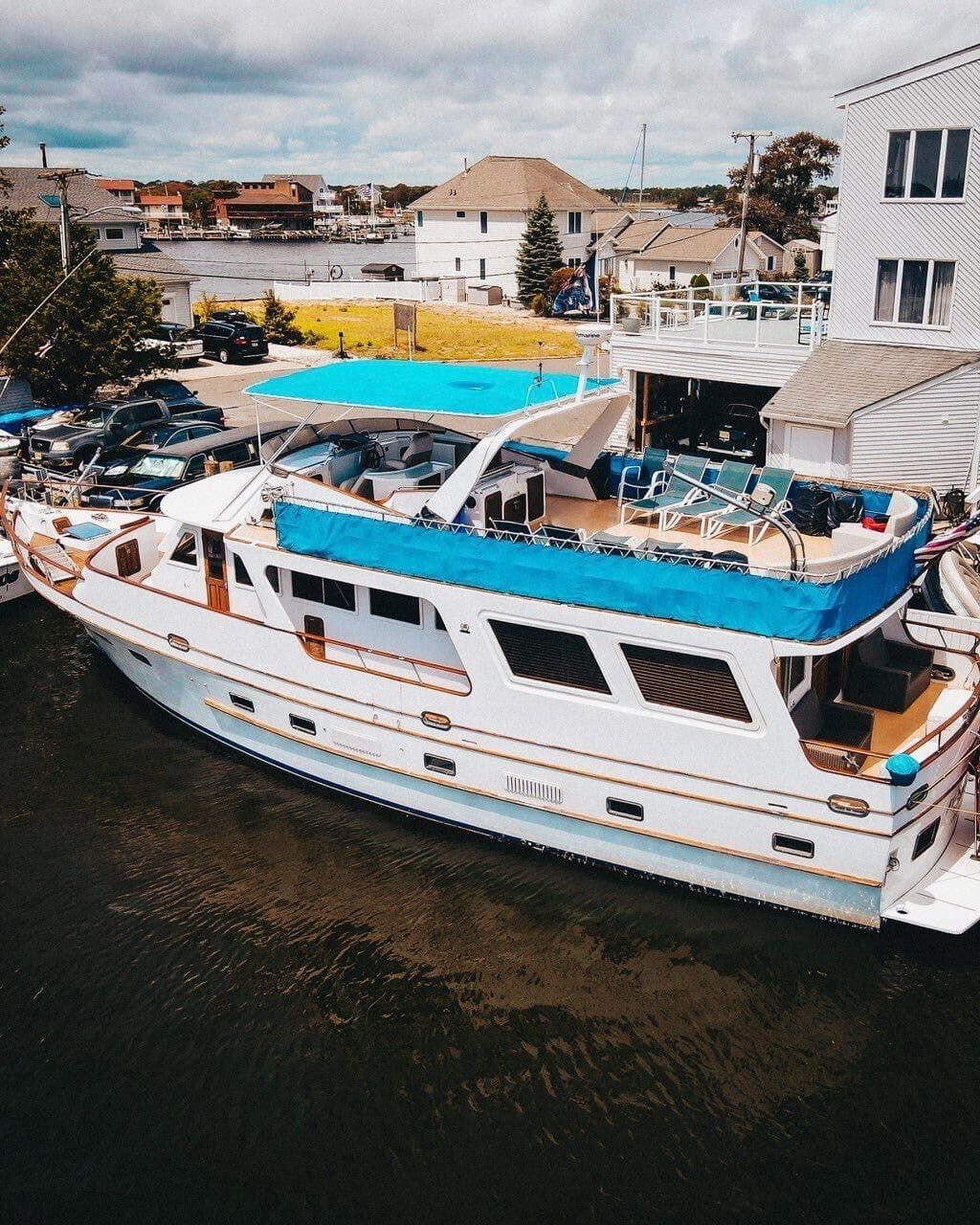 Overhead view of the yacht showing the open upper deck lounge